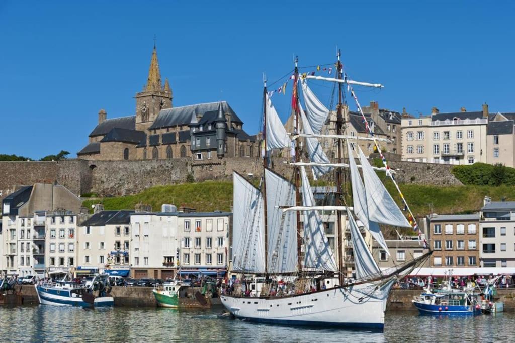 Maison du Cap Lihou Granville, Quartier Historique Extérieur photo