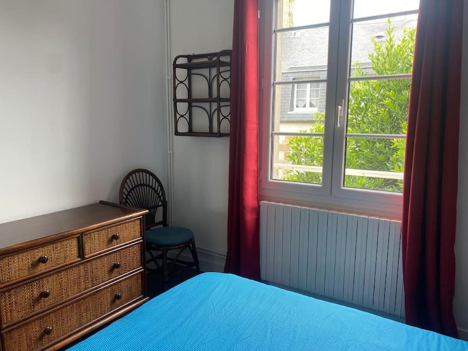Maison du Cap Lihou Granville, Quartier Historique Extérieur photo